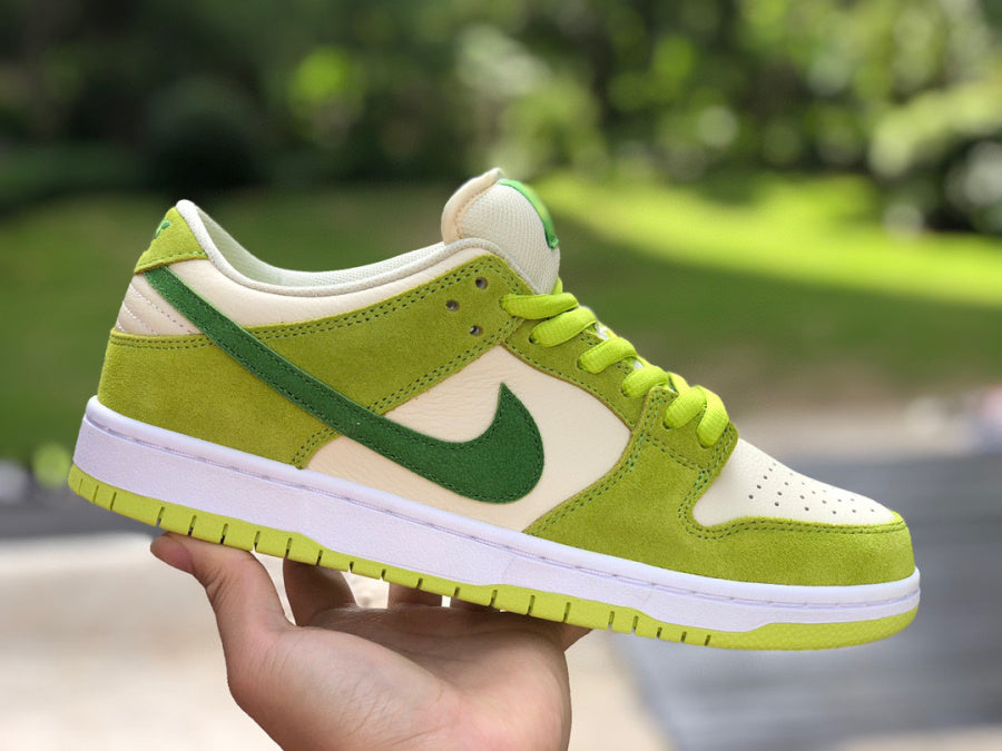 Nike SB Dunk Low Green Apple