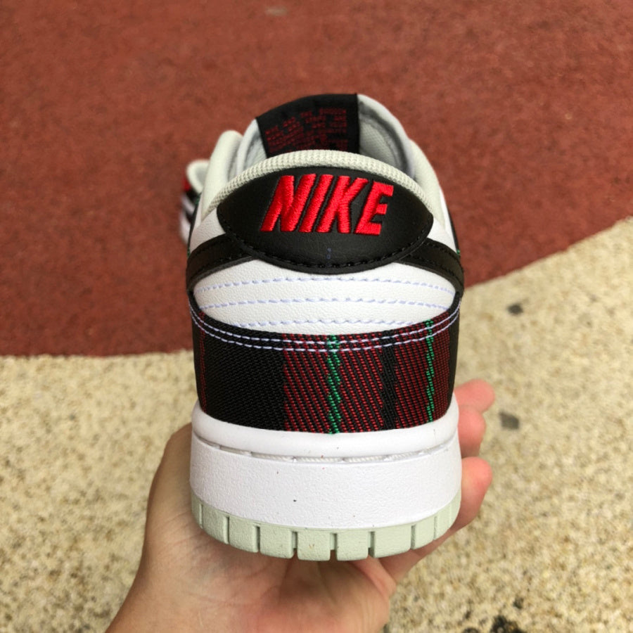 Nike Dunk Low Tartan Plaid